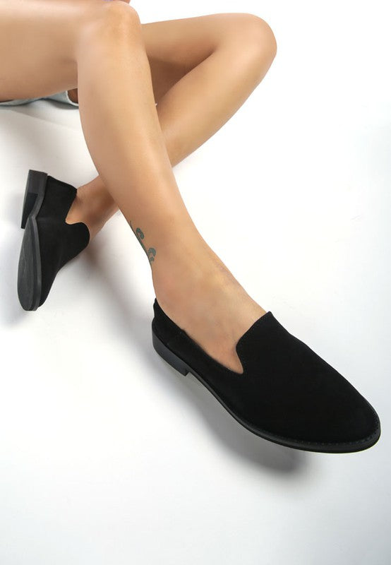 OLIWIA Classic Suede Loafers